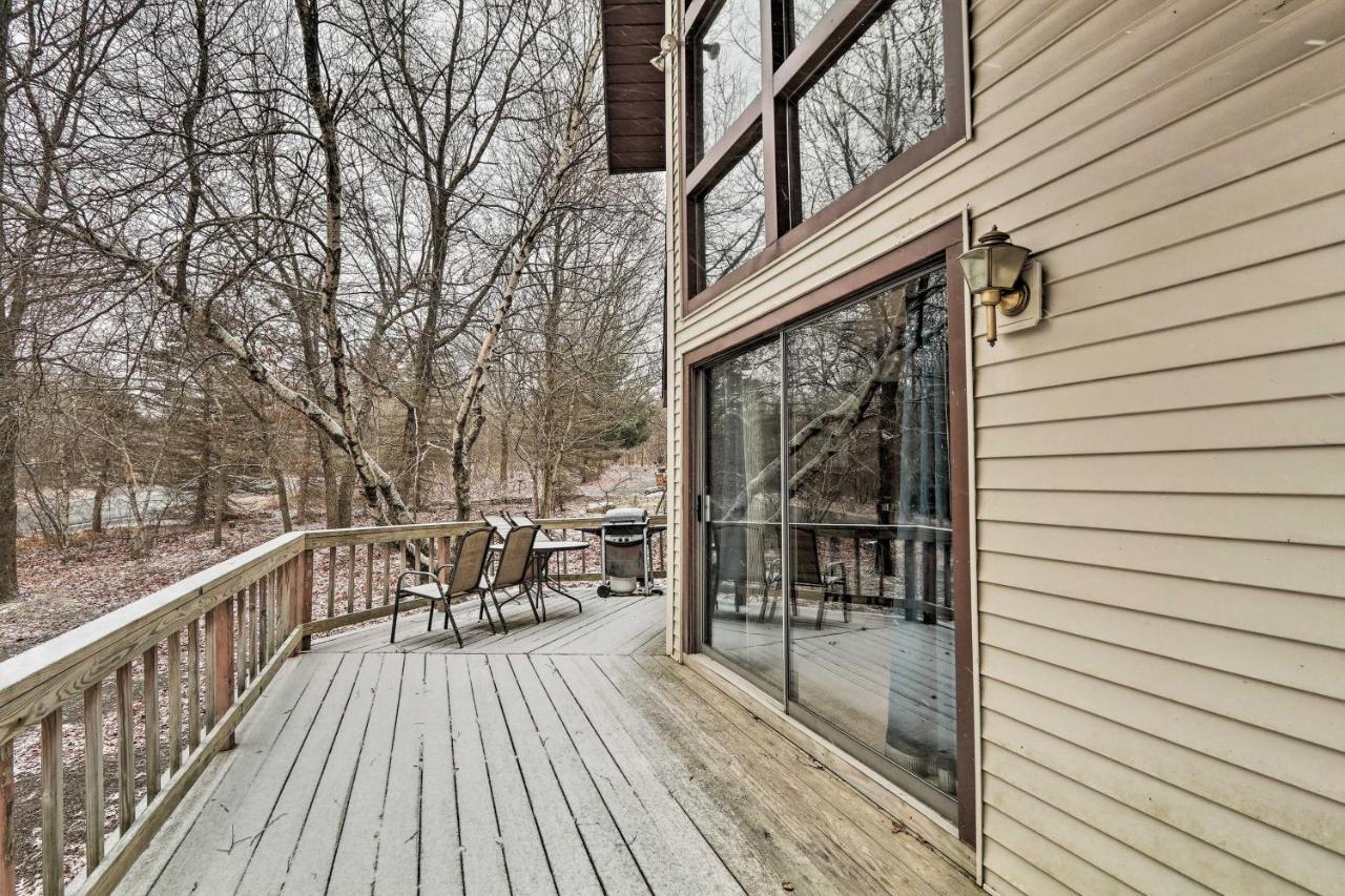 Quiet Poconos Getaway 23 Mi To Camelback Mountain Villa Albrightsville Exterior photo